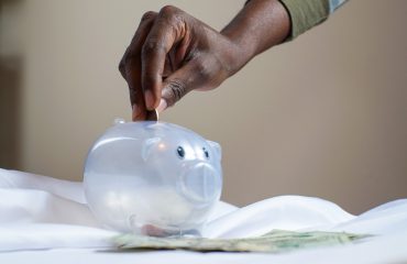 plastic-piggy-bank-3833052